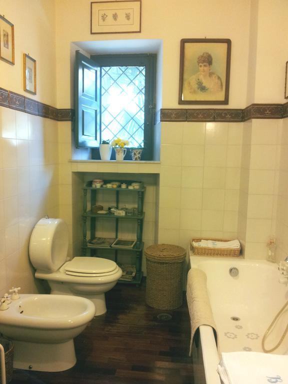Relais De Charme - B&B Short Lets La Casa Di Francesca Sant'Agata Li Battiati Kamer foto