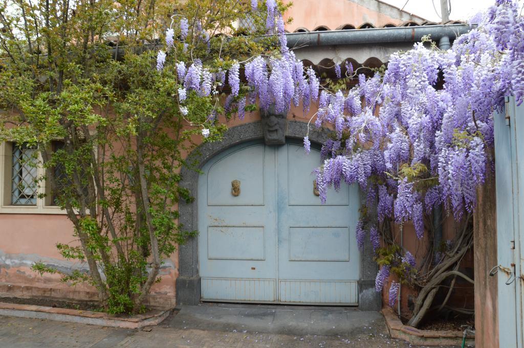 Relais De Charme - B&B Short Lets La Casa Di Francesca Sant'Agata Li Battiati Buitenkant foto